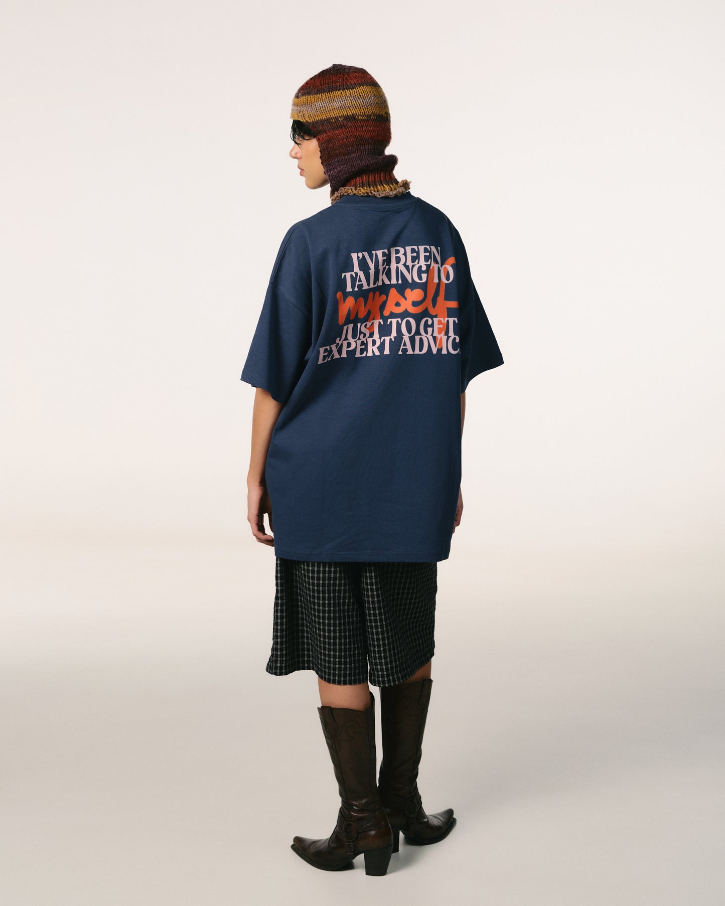 Tricou oversized unisex Hoppers Talking to Myself navy blue, vedere din spate, hip hop takeovers.
